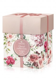 Подарочный парфюмерный набор Floral Collection для женщин 